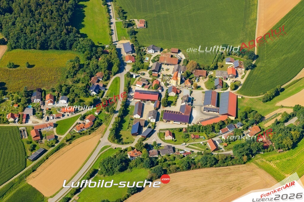 Luftaufnahme von Moosthann Postau Bild- Das Luftbild wurde 2025 vom UL-Flugzeug heraus erstellt ( keine Drohne ) - Hochauflösende Luftaufnahme -Nicht vergleichbar mit Google Maps oder Satelittenbilder- Die Geschenkidee !Mit Lizenz und Bildrechte bestellbar