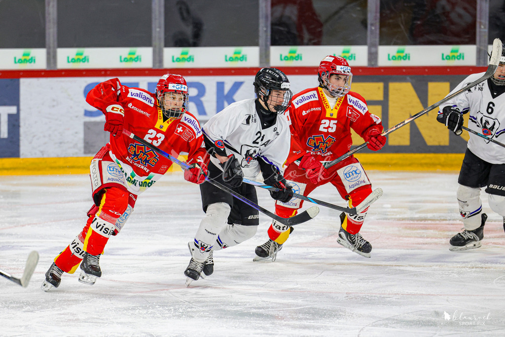 EHCB Spirit vs HCFG_wb-8114 | Sportbilder, Sportfotograf, Hochzeits- und Eventfotografin, Flugshows, Portraits und Tiershooting, Aviation, Downhill, Nationalleague, Swissleague, International