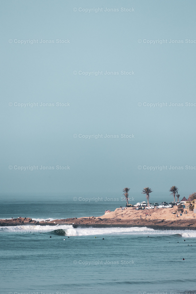 Anchor Point | One of the most iconic spots of Morocco and a few of the best waves I've ever caught.  - Realisiert mit Pictrs.com