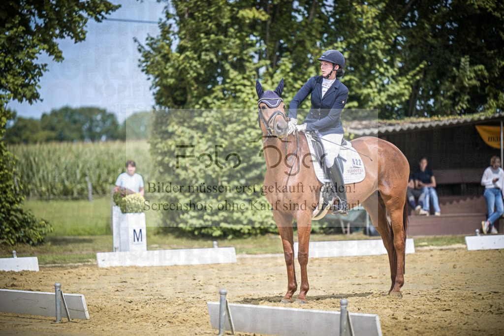 DOS_2742 | Entdecke hochwertige Reitturnierfotos von Foto Oger. Professionell, emotional und authentisch – jetzt Lieblingsmomente im Shop bestellen.Deutschlandweite Turnierfotografie. - Realisiert mit Pictrs.com