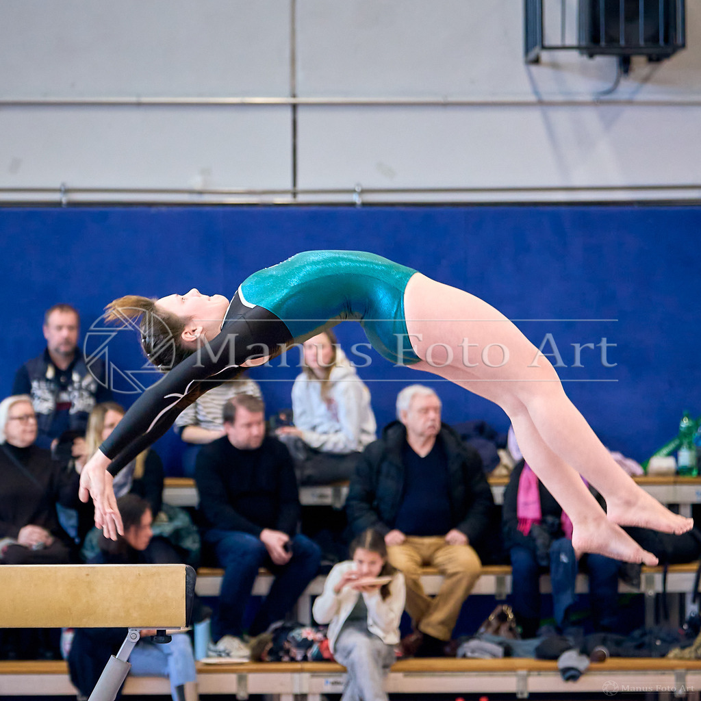 B-DSC14189 | Professionelle Sportfotografie in Hamburg, Schleswig-Holstein und Niedersachsen – spezialisiert auf Rhönrad, Geräteturnen, Leistungsturnen und rhythmische Sportgymnastik. Bundesweite Begleitung von Rhönrad-Events. Jetzt Sport-Fotos - Realisiert mit Pictrs.com