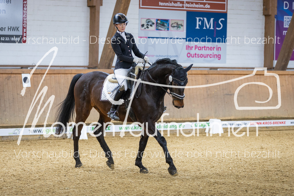 Sth-LPO25-A-Dr-097 | MomenTaufnahmen Pferdesportfotos