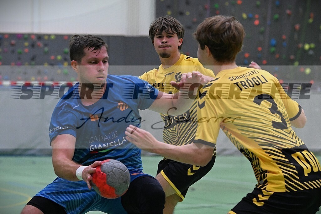 aaaaDSC_2175 | Kaufen Sie Sportbilder im Onlineshop von Andy Scherrer Sportfotografie. Faszinierende Bilder von Sportevents aus der ganzen Schweiz. Fussball, Frauenfussball, Unihockey, Handball, Schwingen und weiteren Sportarten. - Realisiert mit Pictrs.com