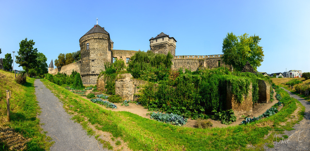 20250812-NZ8_0672-Pano-Edit | Online Foto-Shop von André Engelhardt, Filmemacher und Fotograf. Fine Art Prints, Kunstdrucke, Fotogeschenke, Souvenirs von Mosel, Rhein und mehr. 