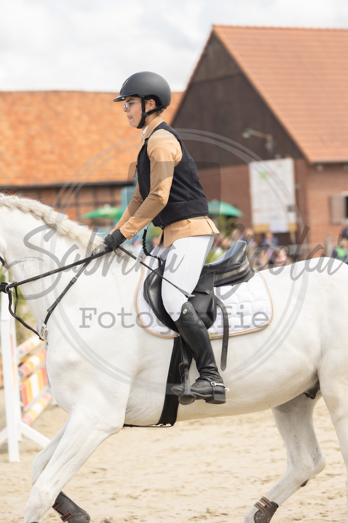 994A9503 | sabrinanicolaifotografie - Realisiert mit Pictrs.com