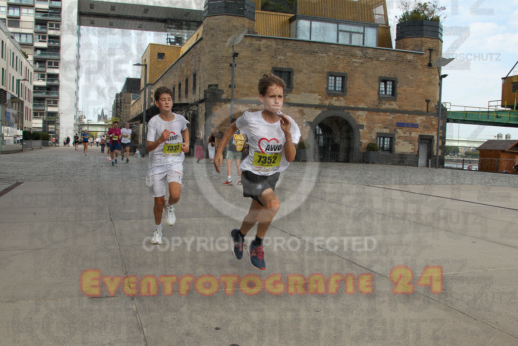 250920_1323_EV4_5404 | Sportfotografie im Rhein-Sieg Kreis, Köln, Bonn, NRW, Rheinland Pfalz, Hessen, etc. Unser Tätigkeitsfeld umfasst den Laufsport vom Volkslauf über den Marathon, Duathlon, Triathon bis zum Ultralauf wie Kölnpfad Ultra oder Schindertrail.