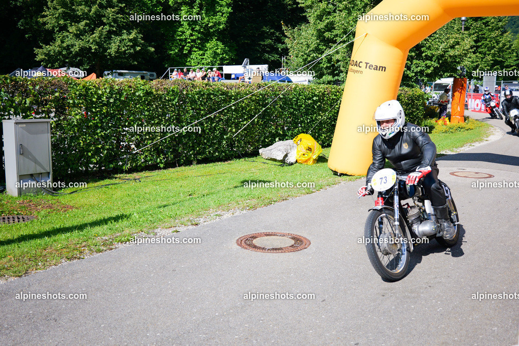 P1025781 | Erleben Sie atemberaubende, hochqualitative Fotos Ihrer Fahrt entlang der malerischen Alpenstraßen. Besuchen Sie alpineshots.com, um professionelle Aufnahmen Ihrer unvergesslichen Reise zu finden und zu kaufen - Realisiert mit Pictrs.com