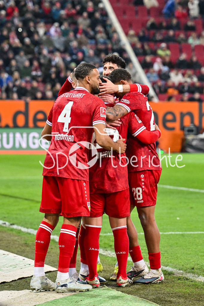FC Augsburg - VfB Stuttgart | AUGSBURG, GERMANY - 22. MAERZ: Jubel der Gäste nach dem Treffer zum 2-5 durch Ermedin DEMIROVIC (VfB Stuttgart 9) / Tor / Torschuetze / Freude / Happy während dem Bundesligamatch zwischen dem FC Augsburg und dem VfB Stuttgart am 27. Spieltag in der WWK Arena / DFL REGULATIONS PROHIBIT ANY USE OF PHOTOGRAPHS AS IMAGE SEQUENCES AND/OR QUASI-VIDEO