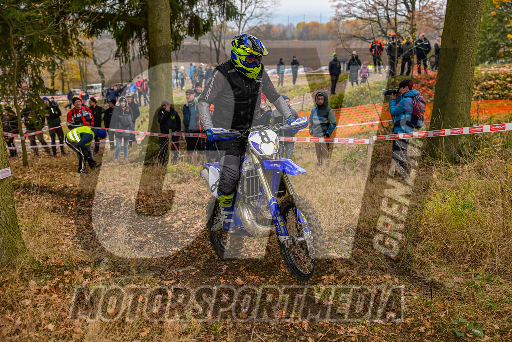 NZ8_4044 | grenznic640