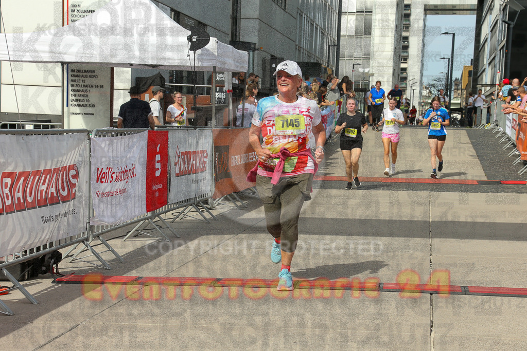250920_1338_EX1_5967 | Sportfotografie im Rhein-Sieg Kreis, Köln, Bonn, NRW, Rheinland Pfalz, Hessen, etc. Unser Tätigkeitsfeld umfasst den Laufsport vom Volkslauf über den Marathon, Duathlon, Triathon bis zum Ultralauf wie Kölnpfad Ultra oder Schindertrail.