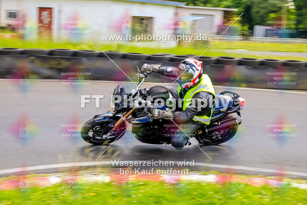 VBK-7969 | Hier findet Ihr Bilder von Touristenfahrten auf der Nürburgring Nordschleife oder von anderen Veranstaltungen die ich besucht habe. Viel Spass beim Durch Schauen 