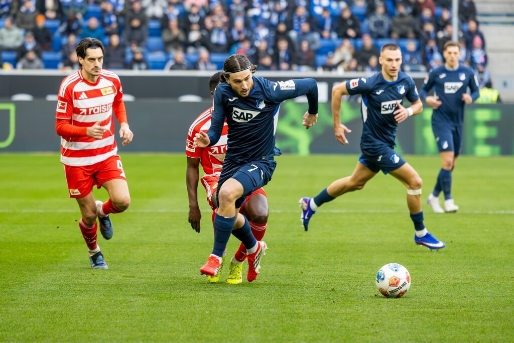 TSG Hoffenheim vs. Union Berlin (Sinsheim, Germany) | Sinsheim, Germany, 31. Jan. 2026: German Bundesliga, 2025/26 season, Matchday 20: TSG Hoffenheim vs. Union Berlin / On the ball: Leon Avdullahu (7, Hoffenheim) - Realisiert mit Pictrs.com