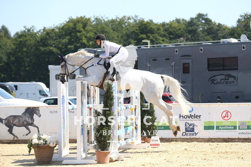 DL2Q3606 | Willkommen bei Brunnmayr - Design & Fotografie – Ihrem Spezialisten für Reitturniere und Pferdeveranstaltungen in Oberösterreich, Salzburg und Bayern! Seit über 17 Jahren sind wir leidenschaftlich dabei.