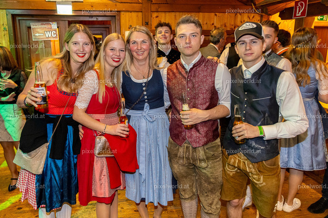 Steuerberger Bauernball | Bildershop von pixelworld.at - Realisiert mit Pictrs.com