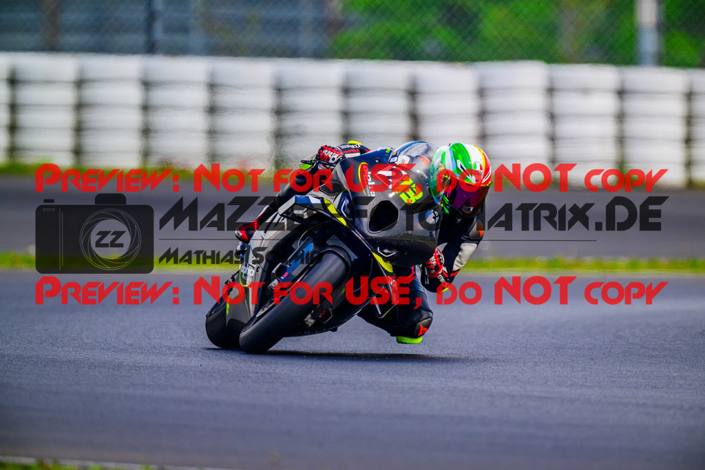 MaZZes_FotoMatrix_240519_6007705_1141 | Fotograf Mathias Schmid
Sportfotograf,
Eventfotograf,
Hochzeitsfotograf,
Portraitfotograf