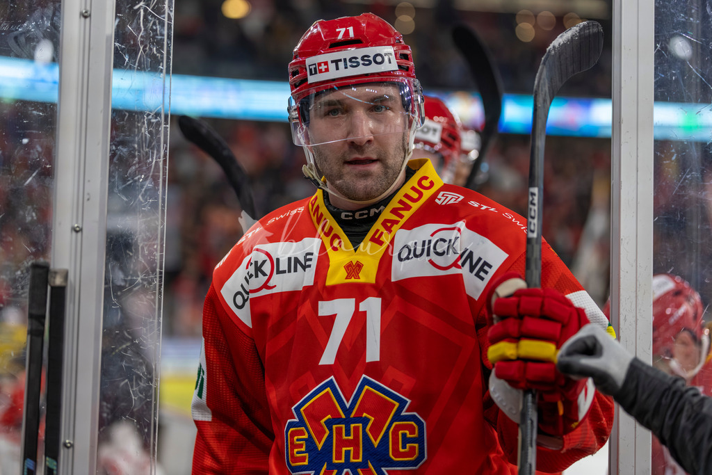 EHCB vs SCB 20260312_wb-3903 | Sportbilder, Sportfotograf, Hochzeits- und Eventfotografin, Flugshows, Portraits und Tiershooting, Aviation, Downhill, Nationalleague, Swissleague, International