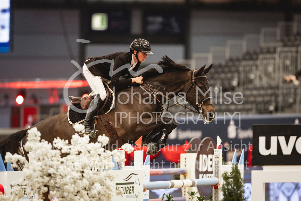 240118_Leipzig_CSI5-114 | Deine schönsten Turniermomente als professionelle Fotos! Entdecke hochwertige Pferdesport-Fotografie im Online-Shop. Jetzt Fotos finden & bestellen!