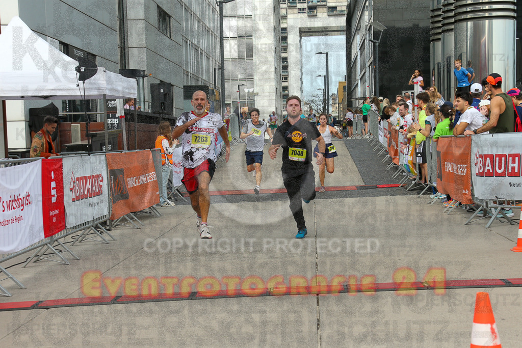 250920_1328_EX1_4876 | Sportfotografie im Rhein-Sieg Kreis, Köln, Bonn, NRW, Rheinland Pfalz, Hessen, etc. Unser Tätigkeitsfeld umfasst den Laufsport vom Volkslauf über den Marathon, Duathlon, Triathon bis zum Ultralauf wie Kölnpfad Ultra oder Schindertrail.