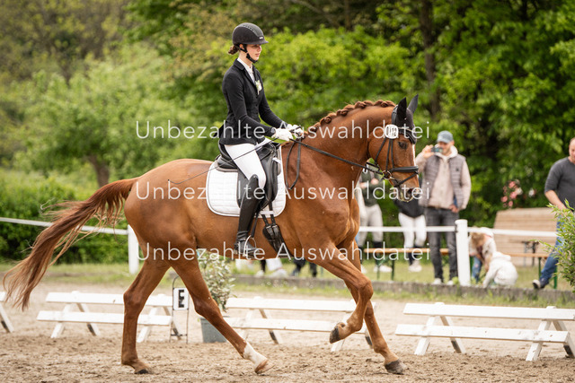 Bad_Meinberg_09335 | saradresslerfotografie - Realisiert mit Pictrs.com