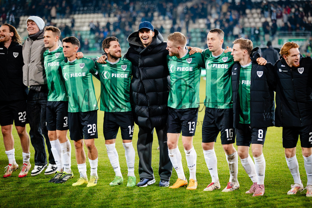 2. Bundesliga, Saison 2025/26, 15. Spieltag: SC Preußen Münster - Hannover 96 | Münster, 05.12.2025: 2. Bundesliga, 15. Spieltag, SC Preußen Münster gegen Hannover 96 im LVM-Preußenstadion in Münster. Foto: sportfotografie.ms | Markus Paletta - Realisiert mit Pictrs.com