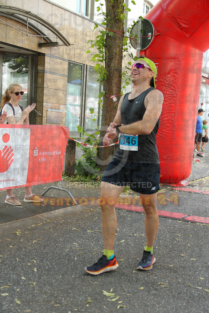 220625_1636_EX1_4737 | Sportfotografie im Rhein-Sieg Kreis, Köln, Bonn, NRW, Rheinland Pfalz, Hessen, etc. Unser Tätigkeitsfeld umfasst den Laufsport vom Volkslauf über den Marathon, Duathlon, Triathon bis zum Ultralauf wie Kölnpfad Ultra oder Schindertrail.