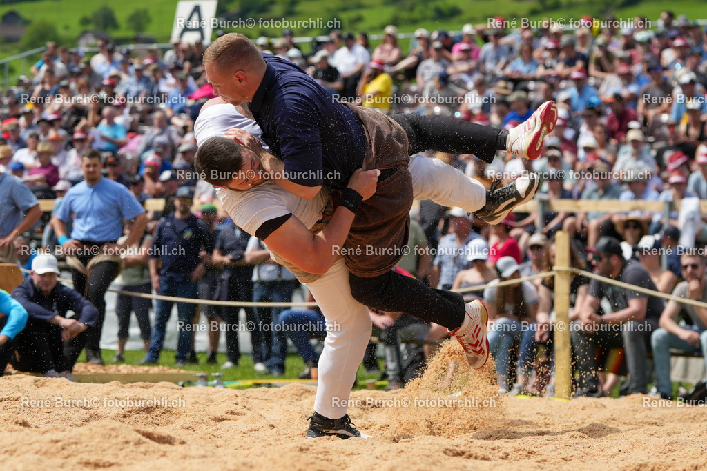 RB-02016 | René Burch leidenschaftlicher Fotograf aus Kerns in Obwalden.  Hier finden sie Sport, Landschaft und Natur Fotografie.
 - Realisiert mit Pictrs.com