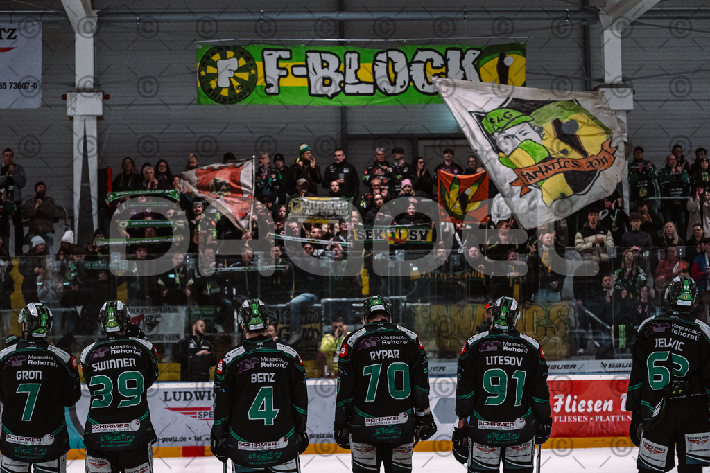 Alligators_vs_Hannover_PO_10_03_2026-39 | Höchstadt Alligators Fotogalerie: Eishockey-Action aus Franken. Professionelle Spielfotos, Portraits & Stadionbilder zum Download. Jetzt entdecken! - Realisiert mit Pictrs.com