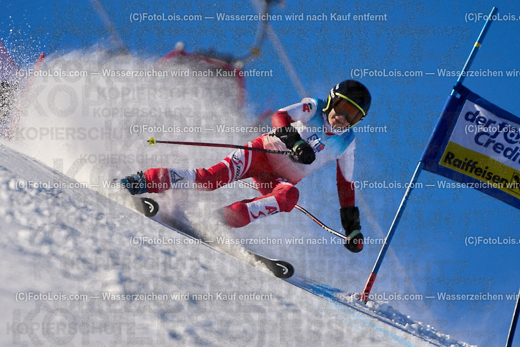 ALP3338_MASTERS-Cup_GS-C Damen_Kumnig Hanna | (C)FotoLois.com, Alois Spandl. FIS Masters-Cup Wildschönau, Giant Slalom auf der Piste Schatzberg GS, Siegerehrung auf dem Dorfplatz Niederau, Sa 13. Januar 2024.
