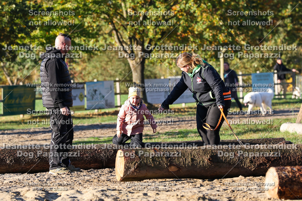 Dog Paparazzi - Strongdog 10-25-1014 | Dog Paparazzi Jeanette Grottendiek Fotografie & Videografie - Realisiert mit Pictrs.com