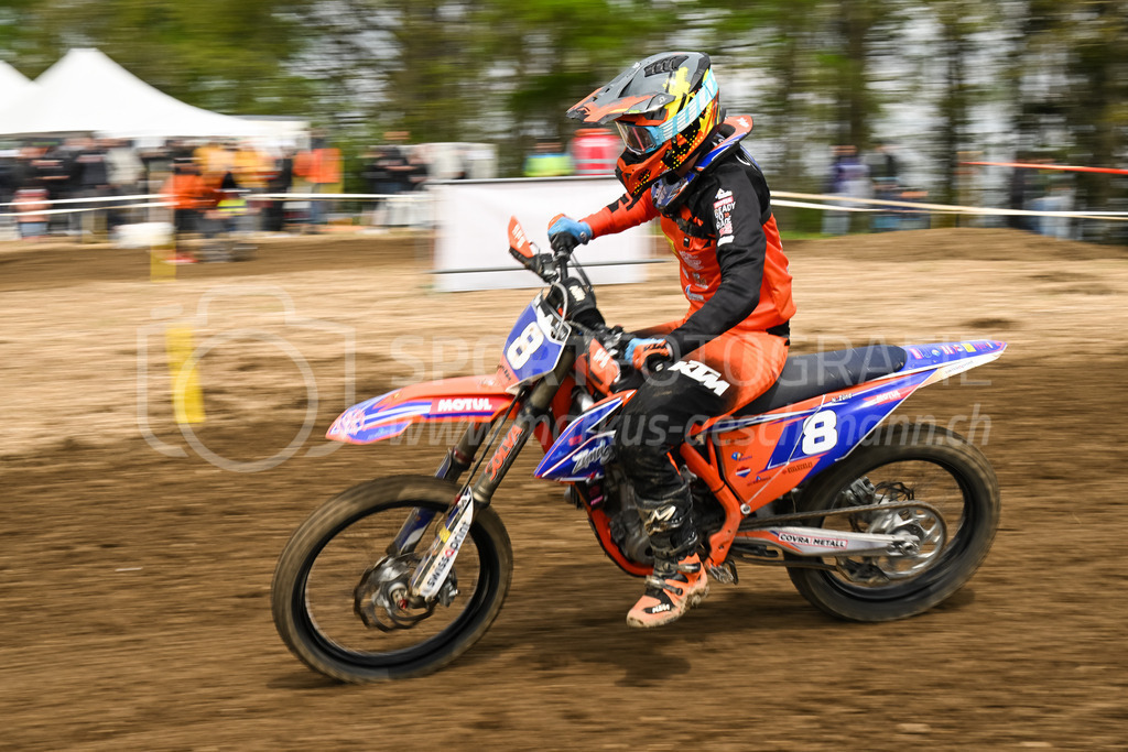 Motocross Schlatt bei Winterthur - 30. April 2023 | #8 Zuend Nina aus Kriessern (CH) auf KTM in der Kategorie Swiss MX Women Cup am Motocross Schlatt bei Winterthur, 30. April 2023. 
Instagram: @mx_schlatt | @mc_wila | @sam_schweiz
Bild: Sportfotografie Markus Aeschimann | www.markus-aeschimann.ch - Realisiert mit Pictrs.com