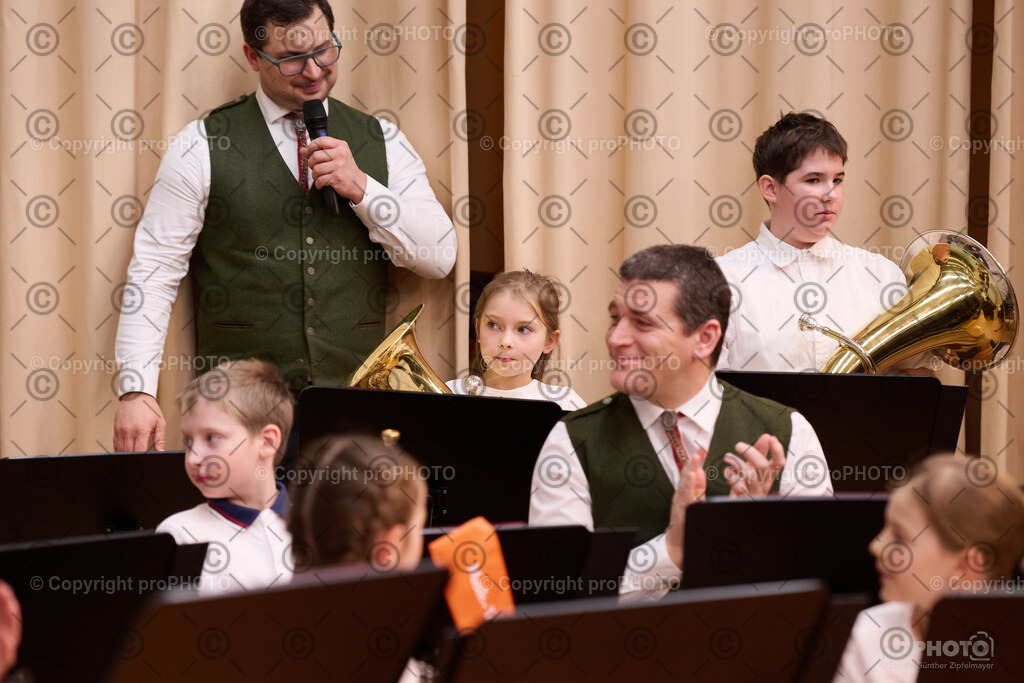 048_202601_MVS-Neujahrskonzert_NZ9_6386 | proPHOTO - Realisiert mit Pictrs.com