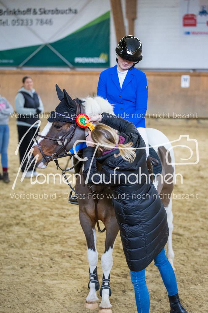 Sth-LPO25-A2St-050 | MomenTaufnahmen Pferdesportfotos