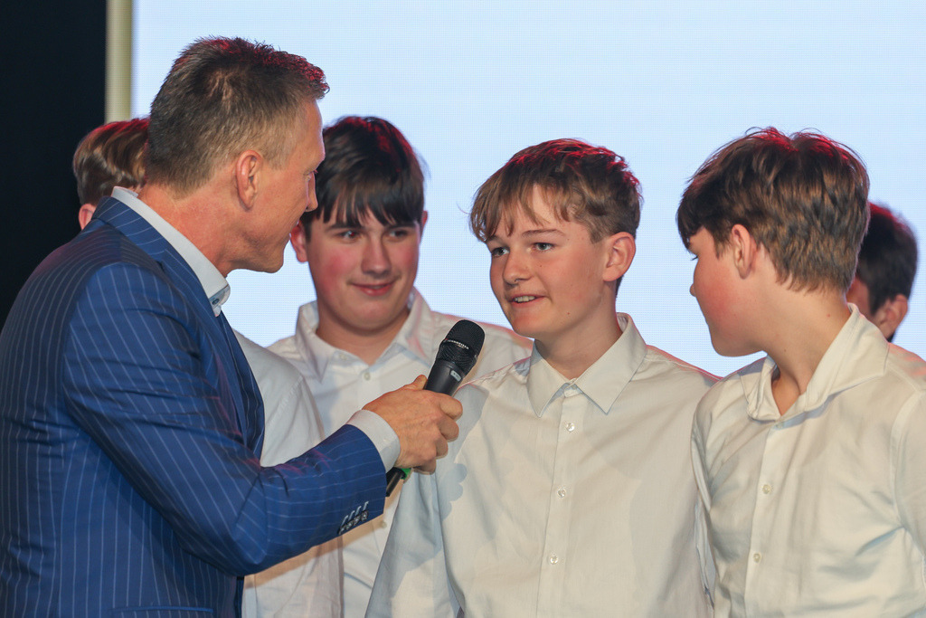 top-top.de250214-264 | Die 3. Weseler SportNacht, die große Sportgala mit Ehrungen der Weseler Sportler des Jahres 2024 findet am Freitag, den 14.02.2025 im Festzelt an der Rheinpromenade statt.Foto: Erwin Pottgiesser