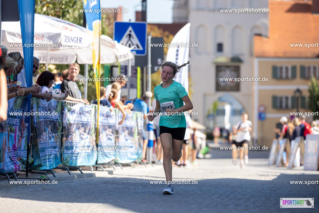 VJ__3639 | Stadtlauf Erding 2025 #stadtlauferding #erdingstadtlauf #stadtlauf_erding #laufmotivation #trisporterding #yourpictrs #sportshot_your_pictrs