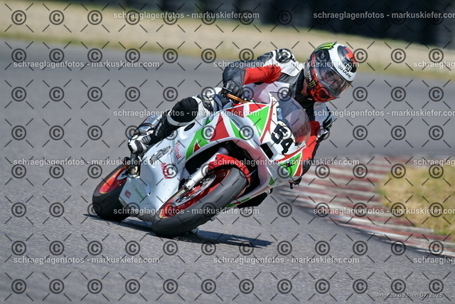 25bt04-1074 | markuskiefer.com - Realisiert mit Pictrs.com