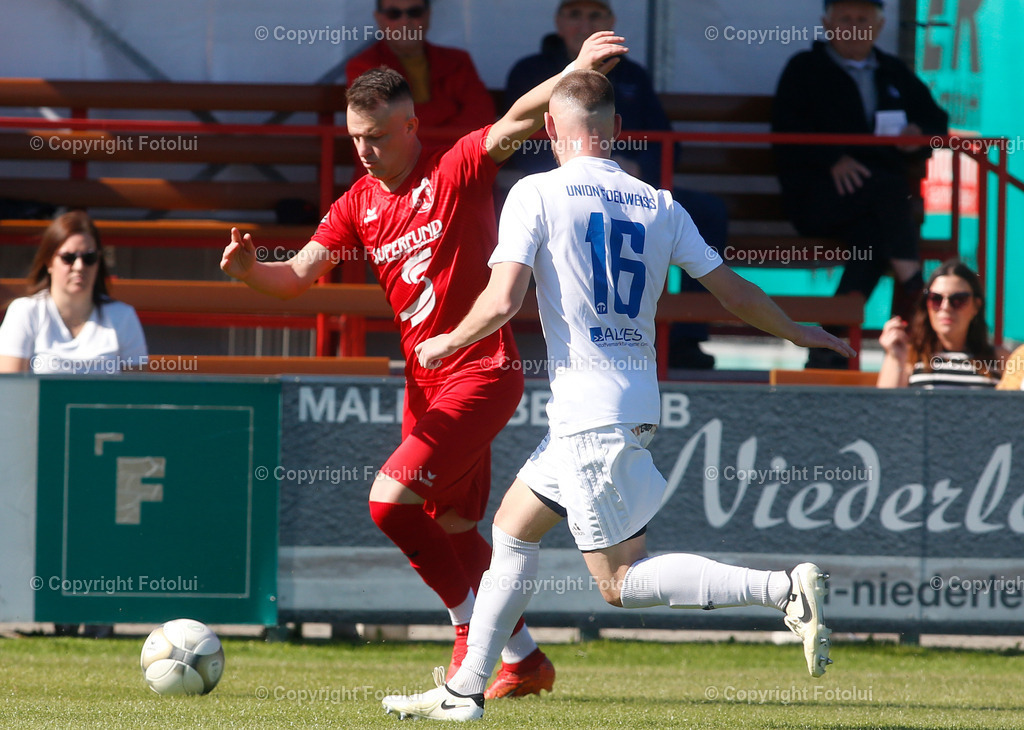 A_LUI_27042024_22 | SPORT,FUSSBALL,LT1 OOE LIGA ASKOE OEDT-UNION EDELWEISS LINZ 27.04.2024 IM BILD:NENAD VIDACKOVIC  (OEDT) UND TOBIAS HAHN  (EDELWEISS) FOTO:FOTOLUI