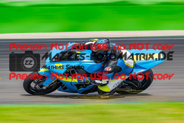 MaZZes_FotoMatrix_240702_6007705_5146 | ROT