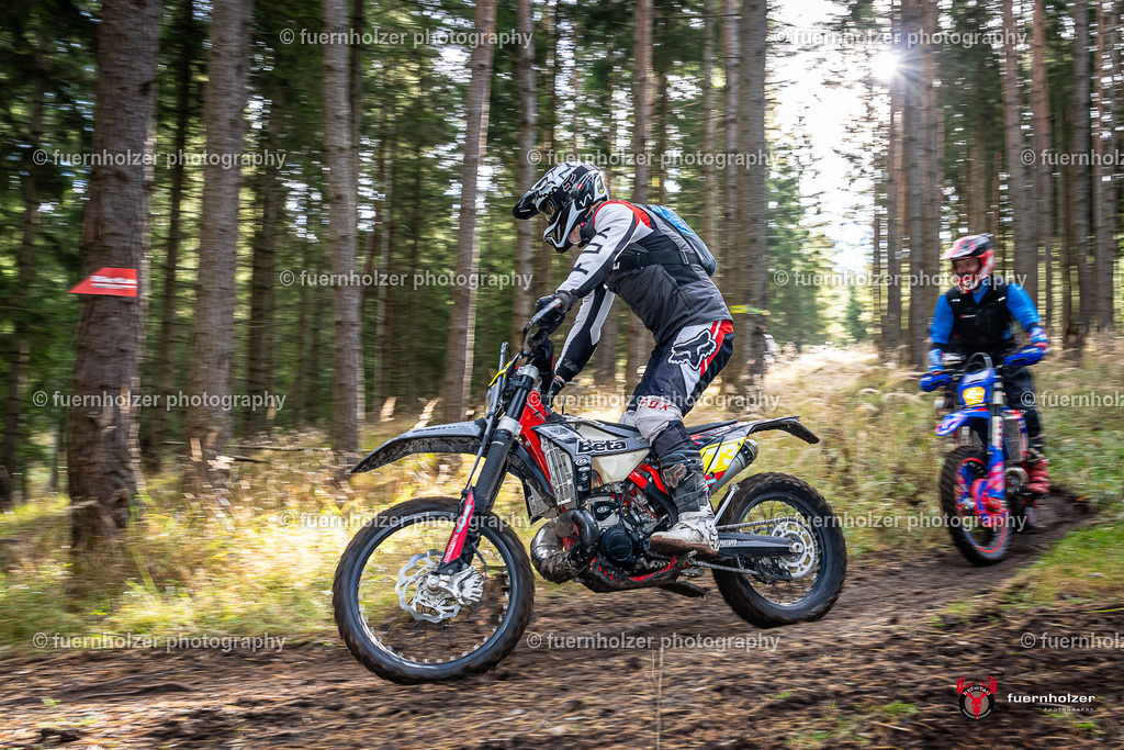 fuernholzer_251026-C1-148 | Fotografische Impressionen von der Red Stag Enduro Extreme by fuernholzer-photography.com. Endurosport in Österreich fotografisch festgehalten von fuernholzer. Auftragsfotografie für Private, Gewerbefotos und Industriefotografie. Eventfotografie, Sportfotografie und Motorsportfotografie. Anbieter von Fotoworkshops, Fototraining, fotografischen Vorträgen und Fotoseminaren.