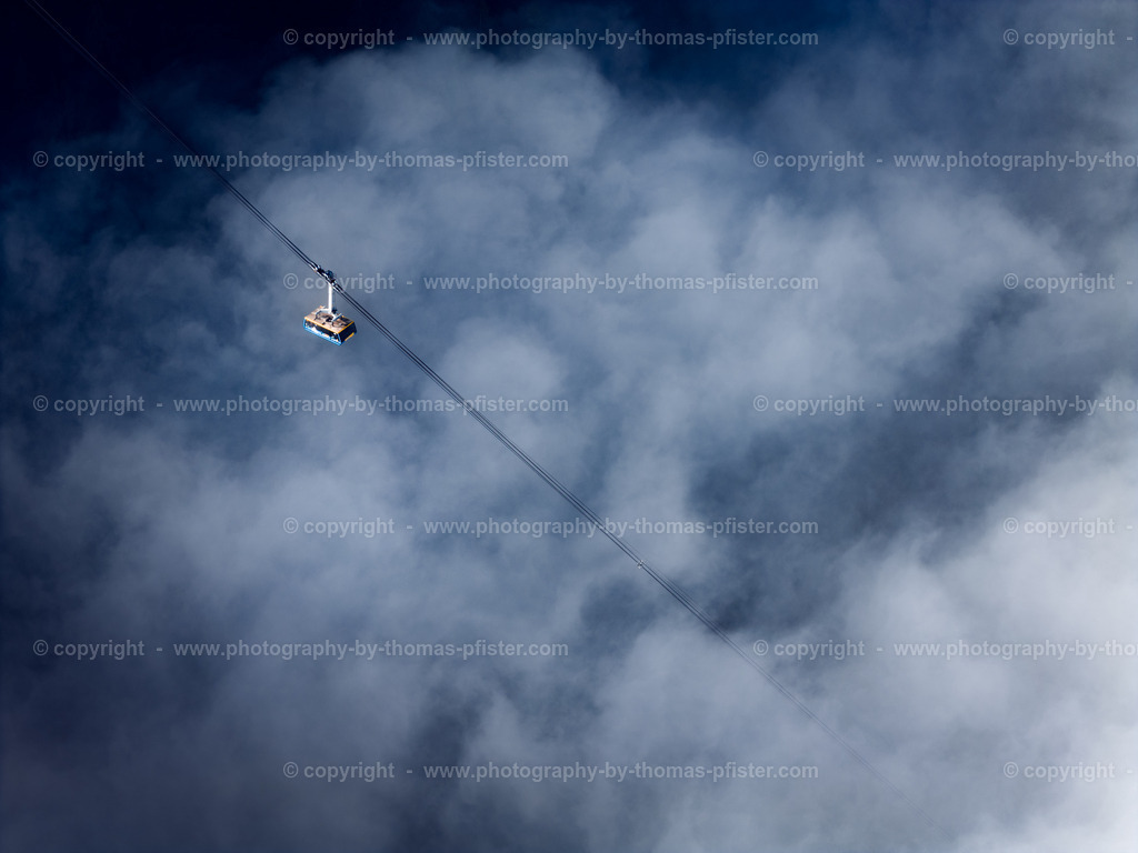  Mayrhofen Herbst Gondelblick copyright  Thomas Pfister-3 | PHOTOGRAPHY BY THOMAS PFISTER