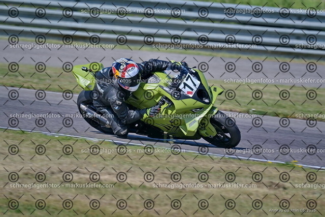 26BT02-0091 | markuskiefer.com - Realisiert mit Pictrs.com