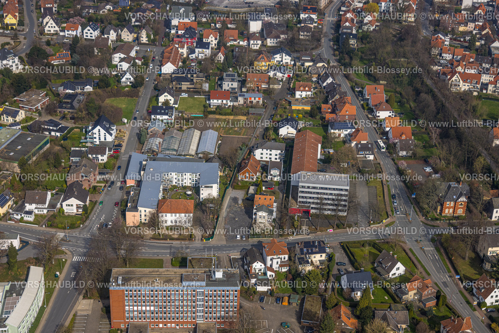 Soest240307367 | Luftbild, Finanzamt, Adolf-Clarenbach-Haus Pflegeheim, Agentur für Arbeit Meschede-Soest Behörde, Wohngebiet, Soest, Soester Börde, Nordrhein-Westfalen, Deutschland