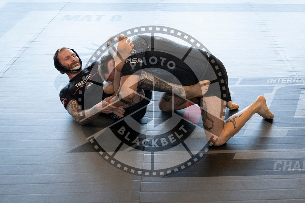 20240309PBB5618 | Fighters compete during the International Luta Livre (ILLCS) Spring Championship in Hannover, Germany, on March 9, 2024.