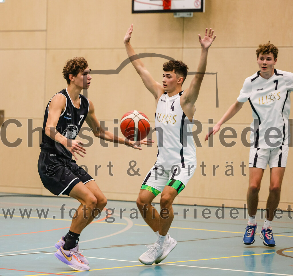 2023-10-08_070_TSV_Vaterstetten_gegen_ESV_Staffelsee | Vaterstetten, Deutschland, 08.10.2023:
Basketball, Bayernliga Herren Süd 2023 / 2024, 3. Spieltag, TSV Vaterstetten gegen ESV Staffelsee, Endergebnis: 62:90

Foto: Christian Riedel / fotografie-riedel.net