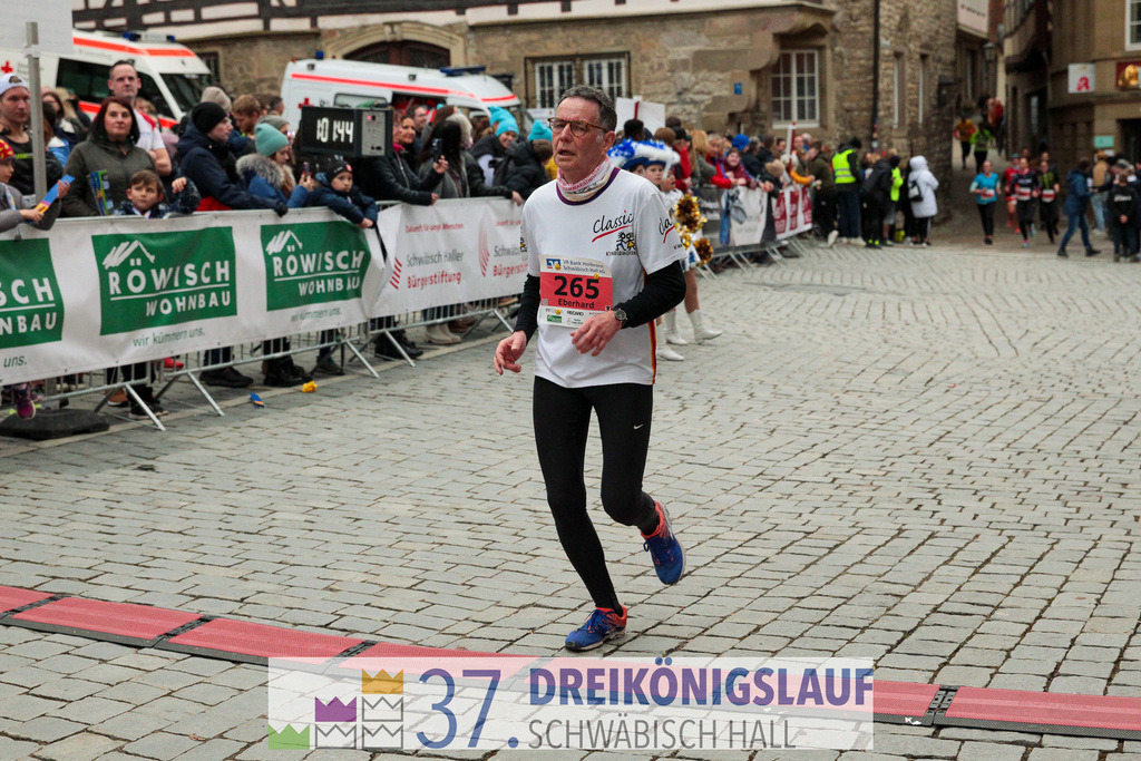 VR Bank Hauptlauf 10000m | 3 Koenigslauf 2023 - Realisiert mit Pictrs.com