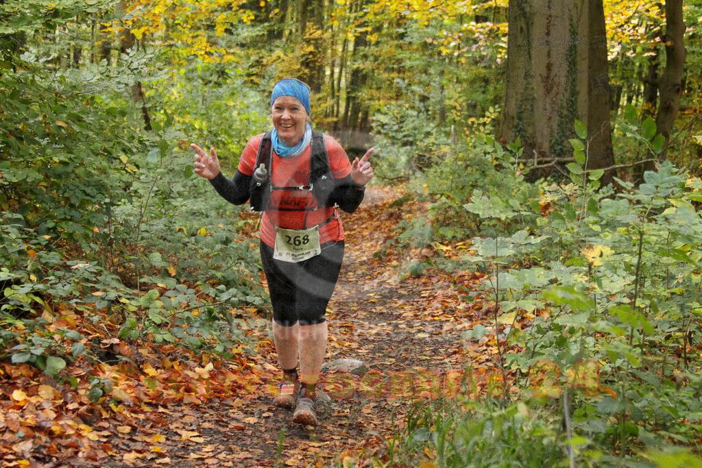 251026_1346_EV4_7032 | Sportfotografie im Rhein-Sieg Kreis, Köln, Bonn, NRW, Rheinland Pfalz, Hessen, etc. Unser Tätigkeitsfeld umfasst den Laufsport vom Volkslauf über den Marathon, Duathlon, Triathon bis zum Ultralauf wie Kölnpfad Ultra oder Schindertrail.