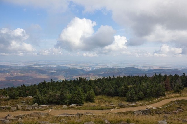 Blick vom Brocken | Wandbilder, Landschaftsbilder, Wandschmuck, Foto-Tassen, Foto Abzüge, Geschenkartikel, eigene Fotos auf Produkte bringen, Foto-Magnete, Motive von Wandschmuck4you auf Produkte bringen, Lizenzen für Bilder kaufen