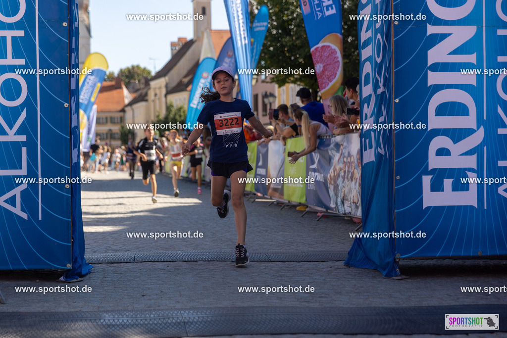 VJ__3262 | Stadtlauf Erding 2025 #stadtlauferding #erdingstadtlauf #stadtlauf_erding #laufmotivation #trisporterding #yourpictrs #sportshot_your_pictrs