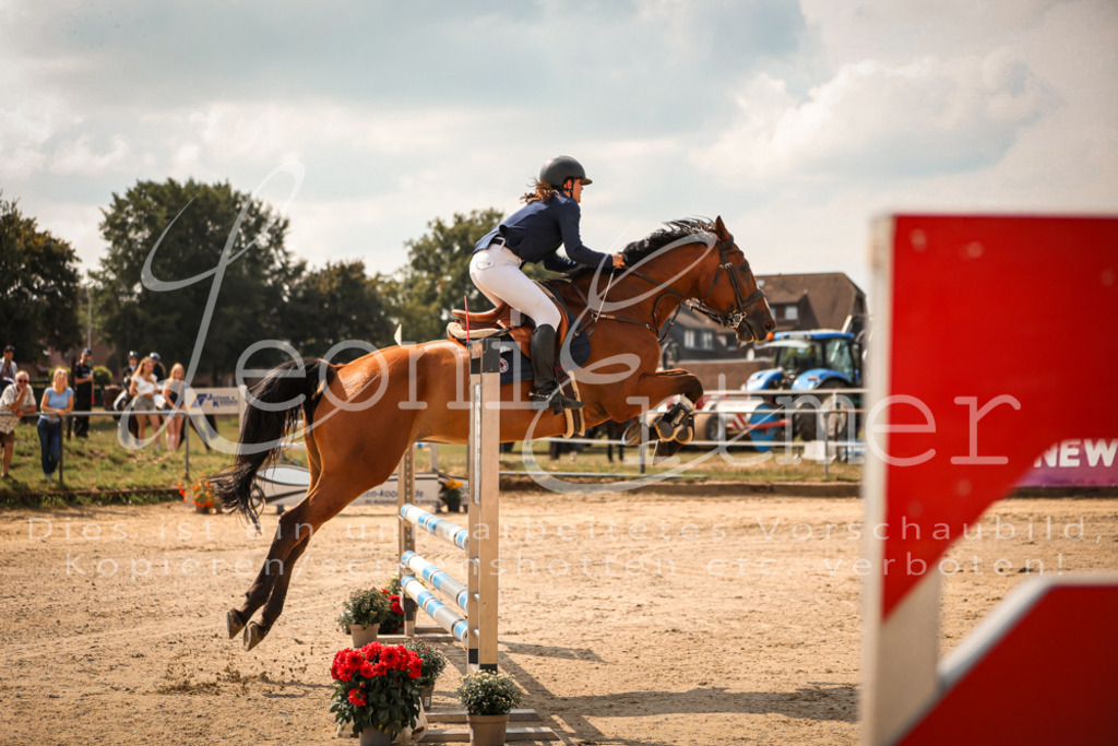 24.FrSpA00028 | Leoni Ertmer Photography - Realisiert mit Pictrs.com