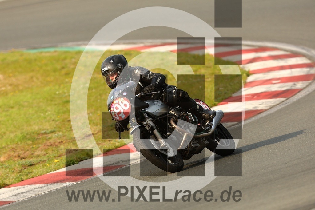 0v96-20260418_04736 | Schöne Erinnerungen an spannende Momente - das festzuhalten ist unser Job. PIXELrace.de ist seit 2003 auf den Rennstrecken Europas unterwegs um die Action draußen beim Fahren und die wunderbare Stimmung imm Fahrerlager für euch einzufangen.