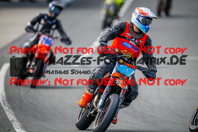 MaZZes_FotoMatrix_230506_3530 | S3